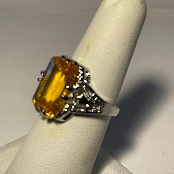 Amber and Silver Fashion Ring SZ 6.5 - Picture 2 of 2